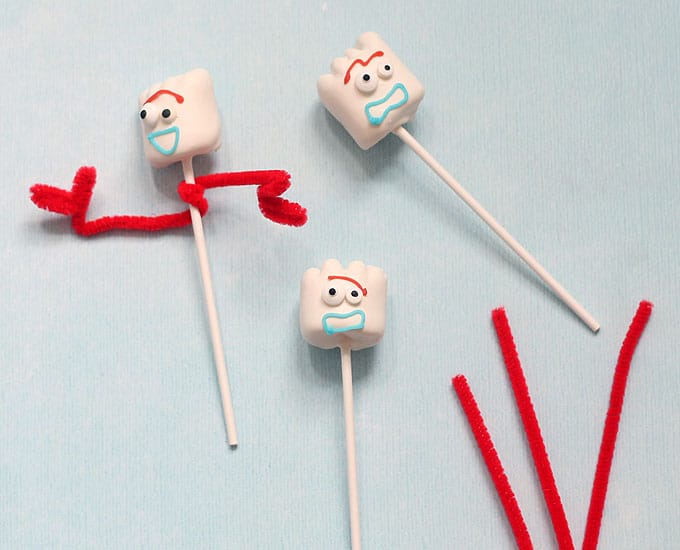 Forky Toy Story marshmallows pipe cleaners